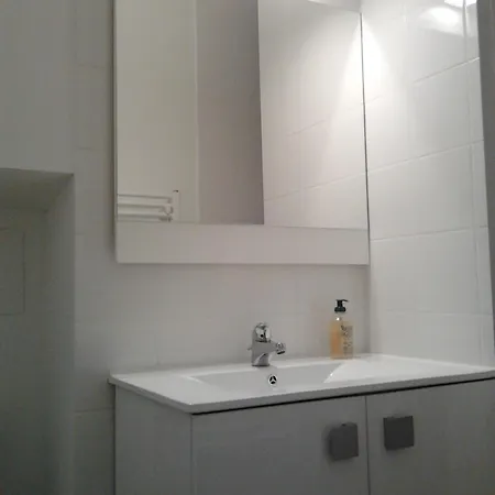 公寓 西耶里托林多酒店 *